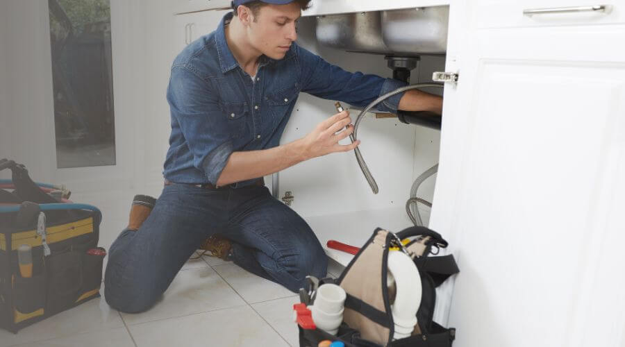 Professional Water heater repair in Laceys Spring, AL